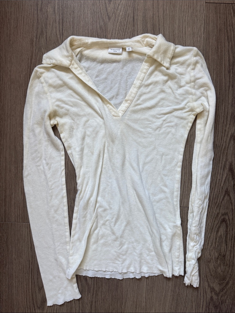 Aritzia Cream V-Neck Long Sleeve Polo Top